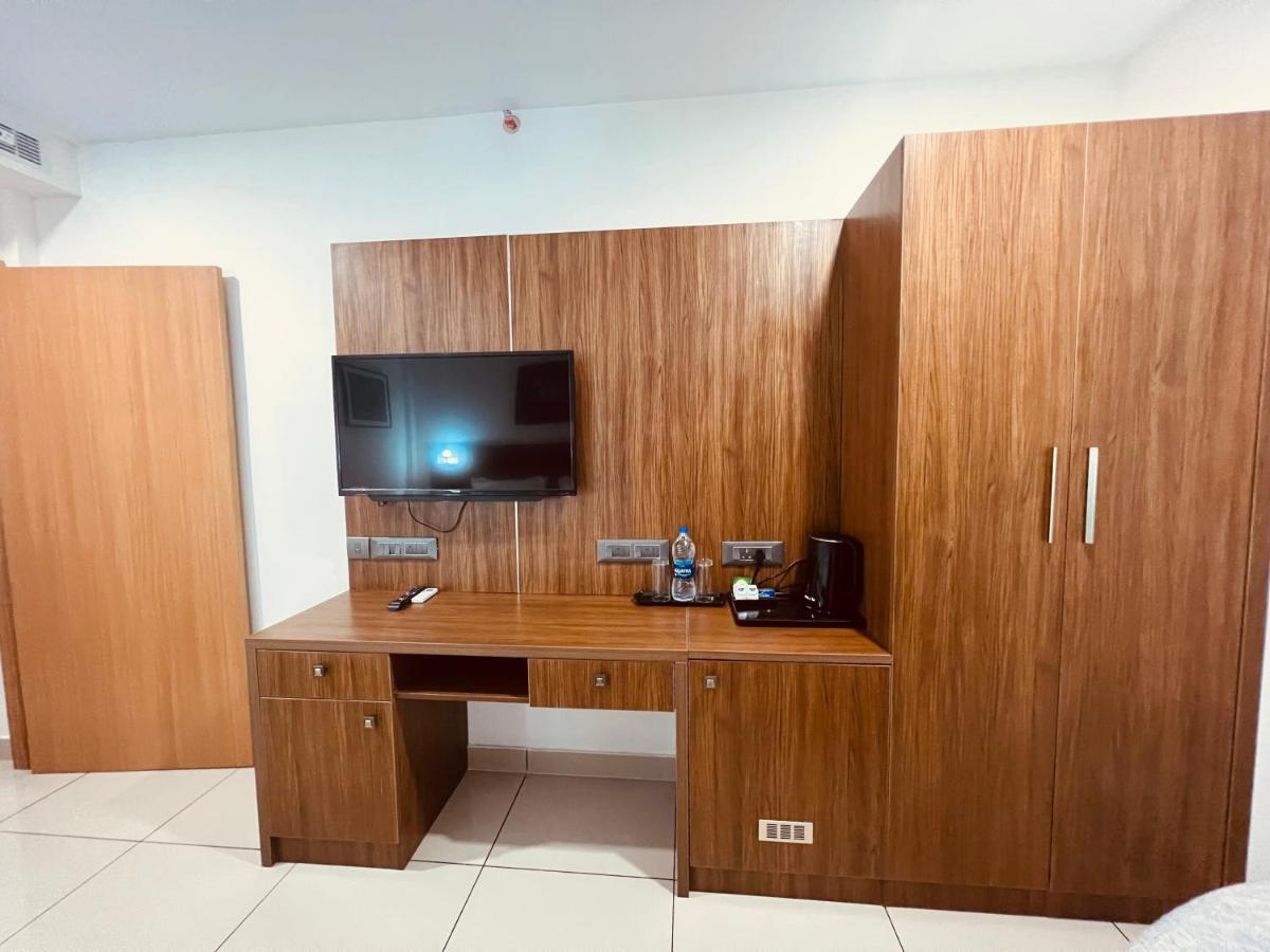 Hotel Seapark Kollam Extérieur photo